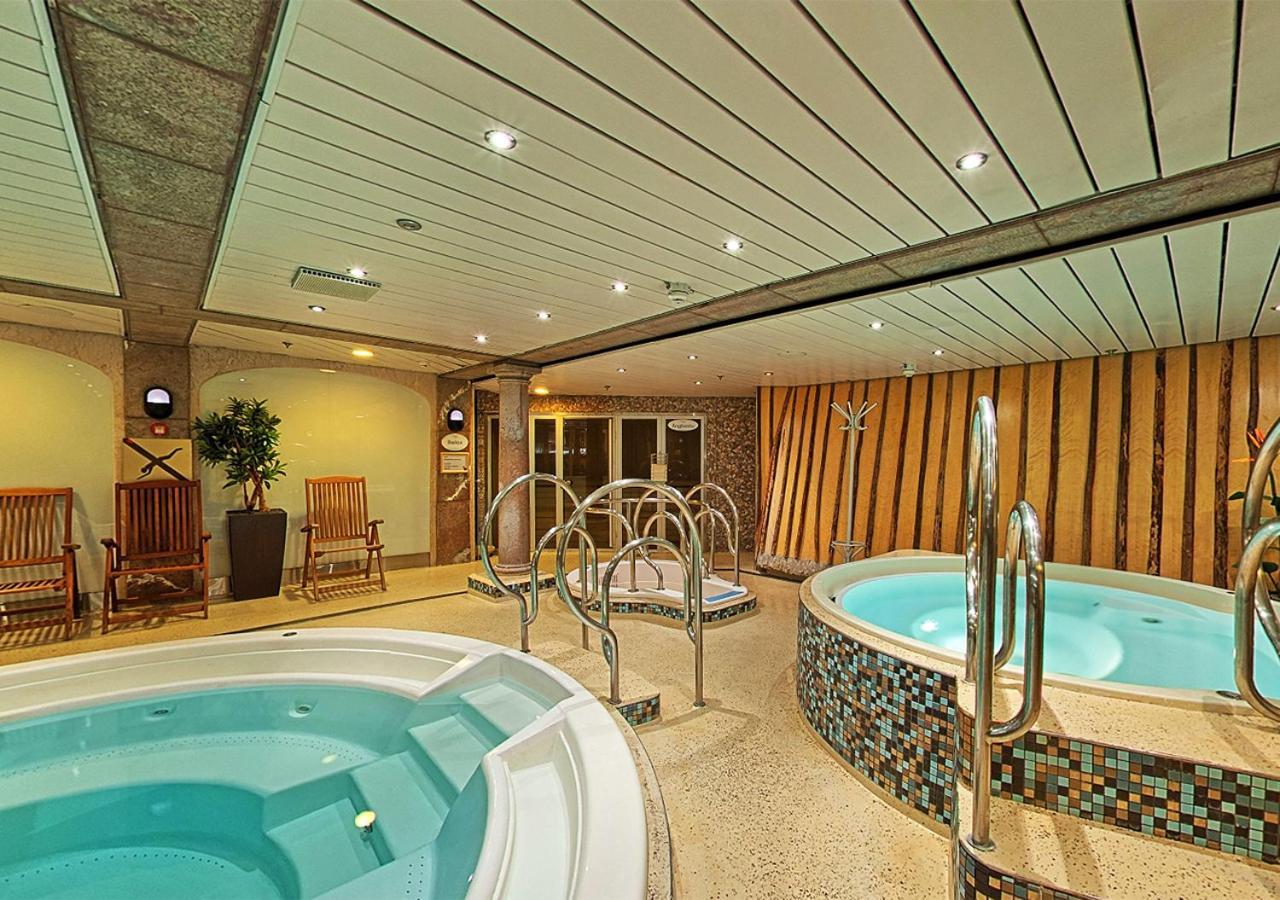 Viking Line Ferry Viking Cinderella - 2-Night Cruise Stockholm-Helsinki-Stockholm酒店 外观 照片